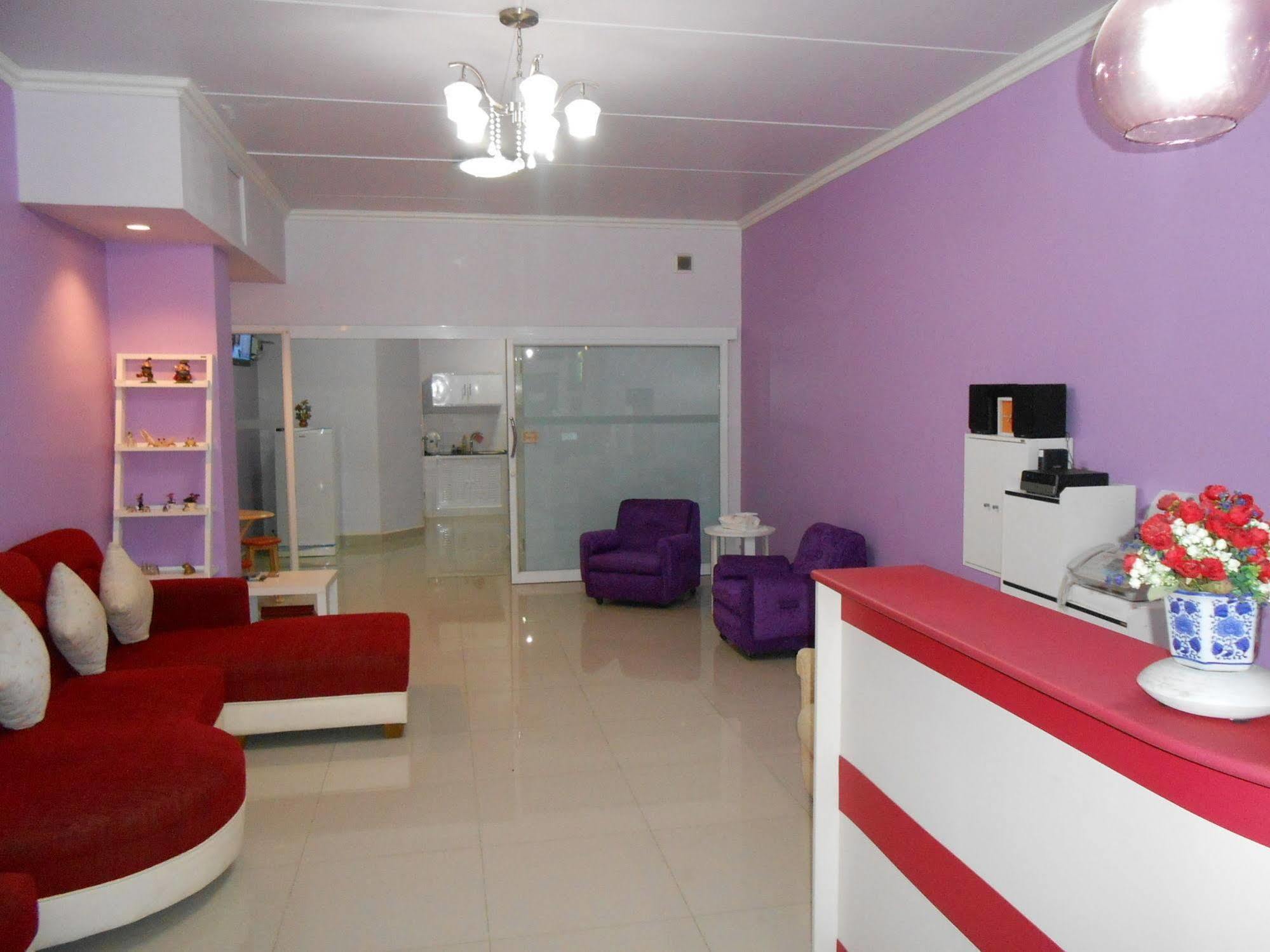Mt-Room Pakkret Kültér fotó