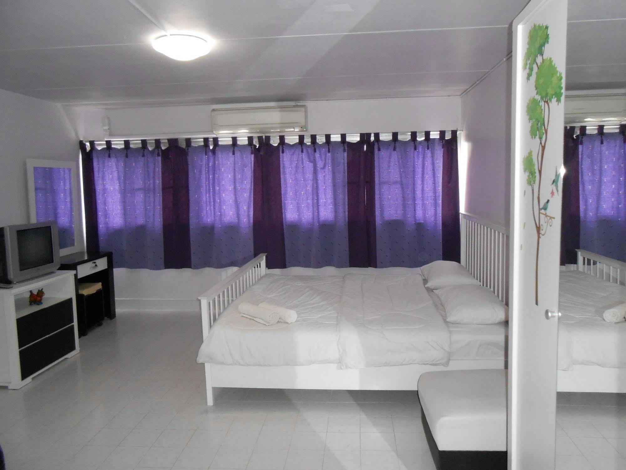 Mt-Room Pakkret Kültér fotó